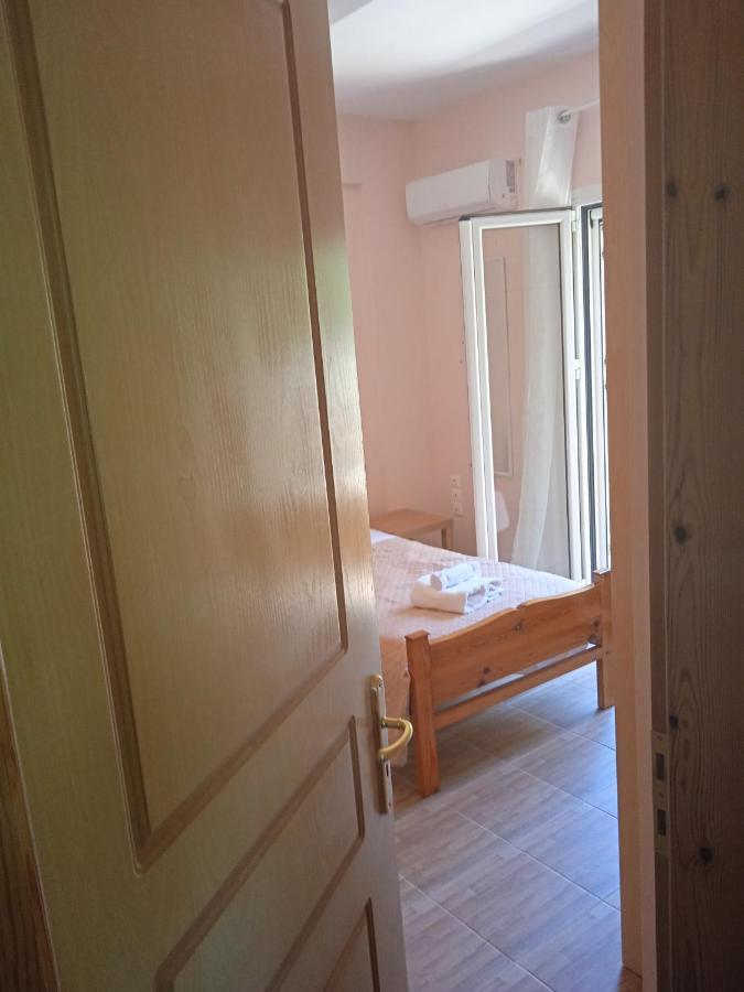 Ligeris House 1 In Agioi Deka Villa Agioi Deka  Eksteriør billede
